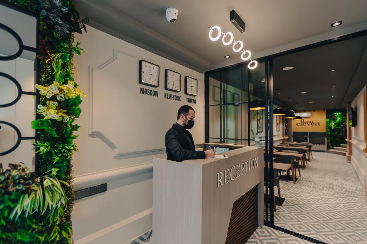 Eleven Hotel Баку Екстериор снимка