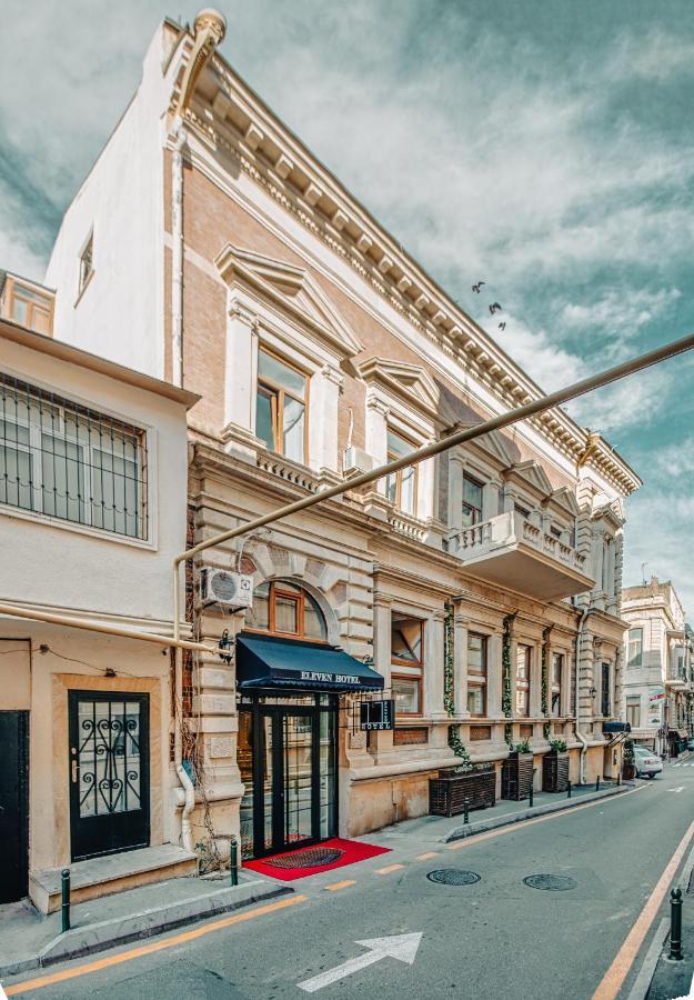 Eleven Hotel Баку Екстериор снимка